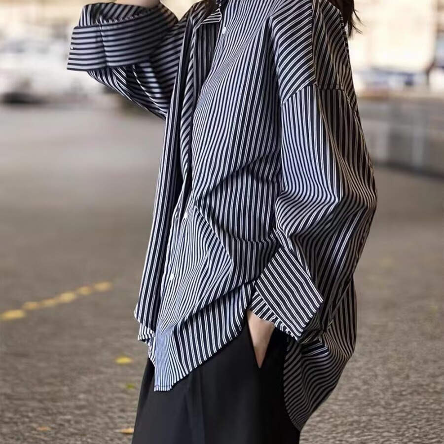 Camisa Feminina Listrada Azul  - Vintage Fashion Hong Kong avaliação e preço