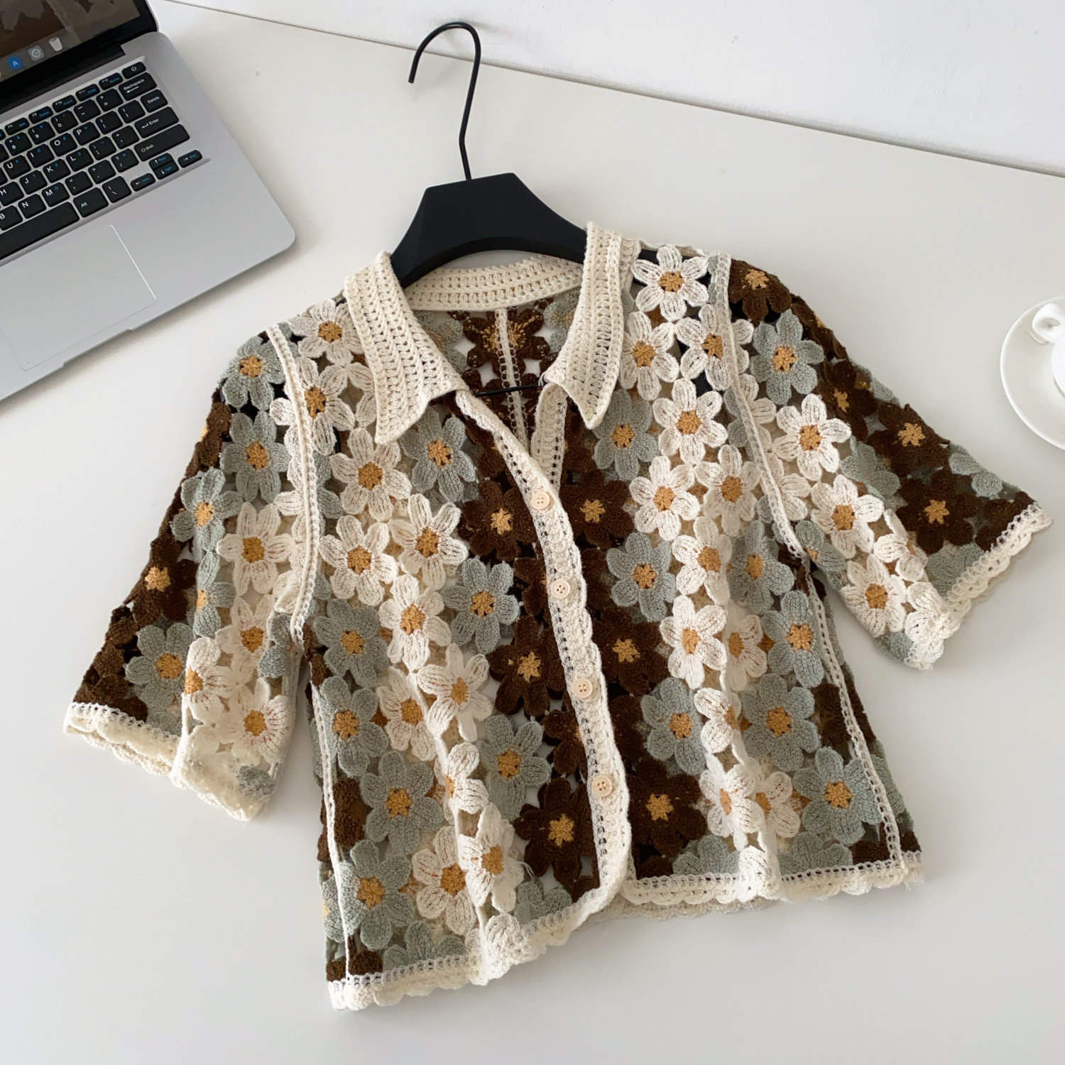 Cardigã Feminino Floral de Cro - Crochet Top Boho avaliação e preço