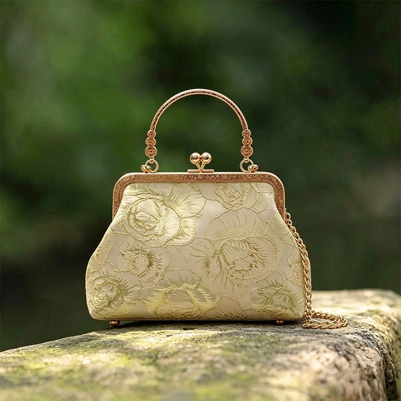 Bolsa Vintage com Bordado Flor - Vintage Fashion In Chinese avaliação e preço