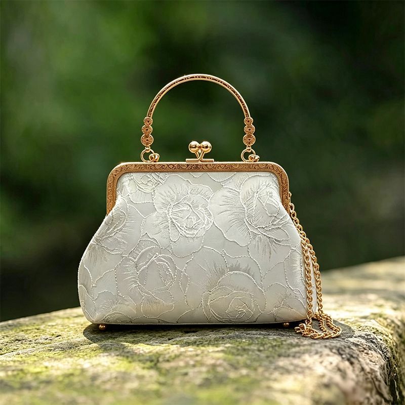 Bolsa Vintage com Bordado Flor - Vintage Fashion In Chinese avaliação e preço