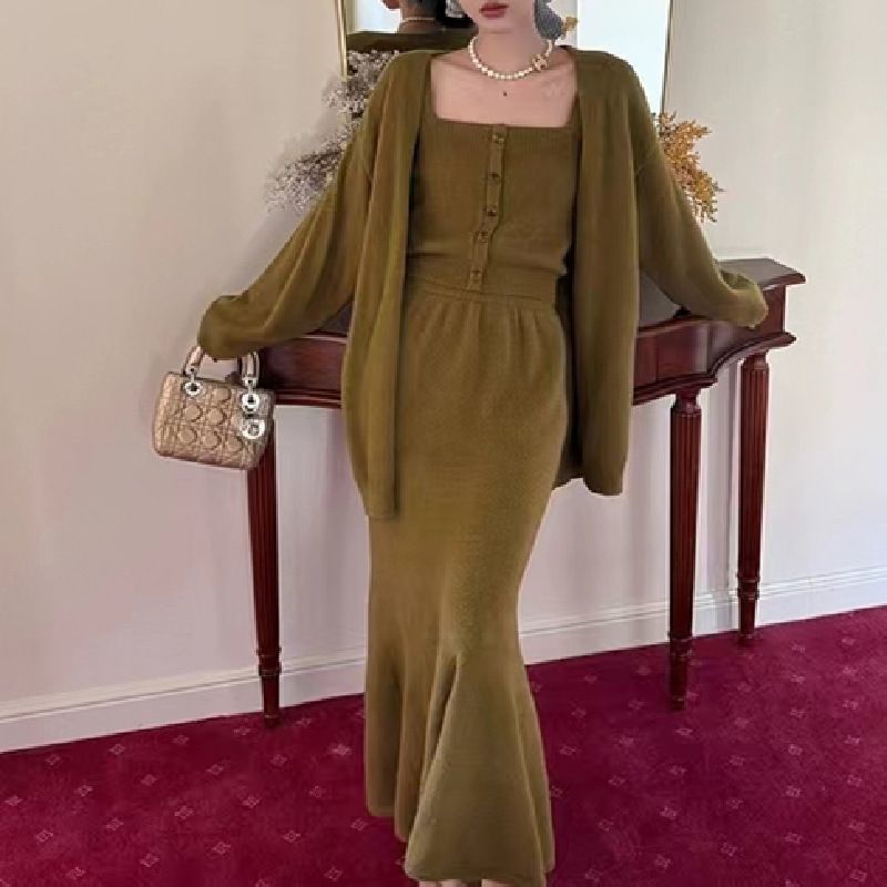 Conjunto de três peças em tric - Vintage Fashion Hong Kong avaliação e preço
